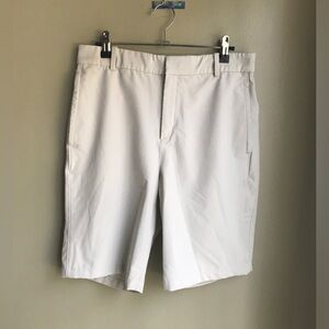 Nike Men's Dri-Fit Golf Shorts Size: 30 M